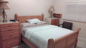 Apartamento a 2 cuadras del malecón